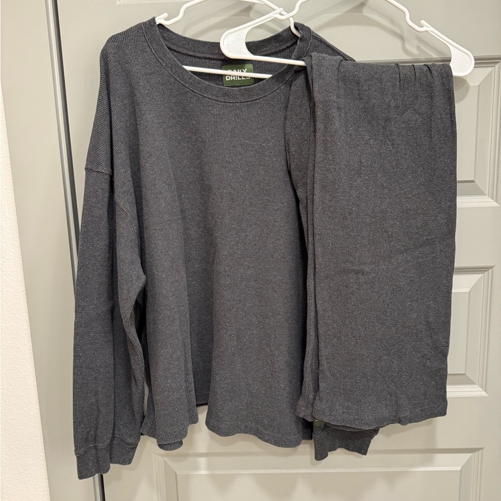 Daily Drills Wash Black Thermal Set